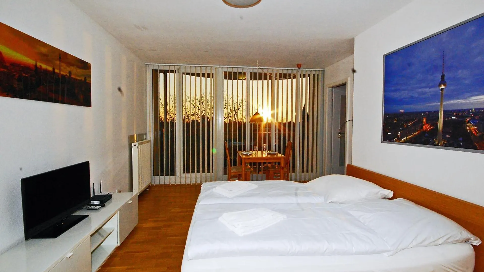 Berlin Habitat Apartment 0*,