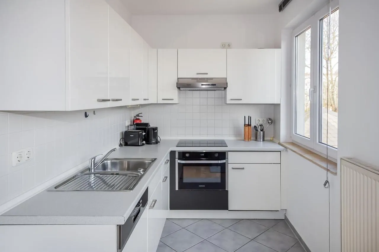 Berlin Habitat Apartment 0*,