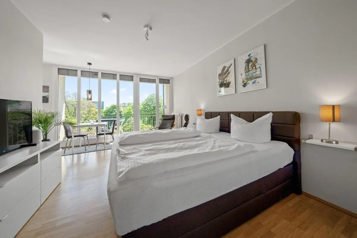 Berlin Habitat Apartment 0*,