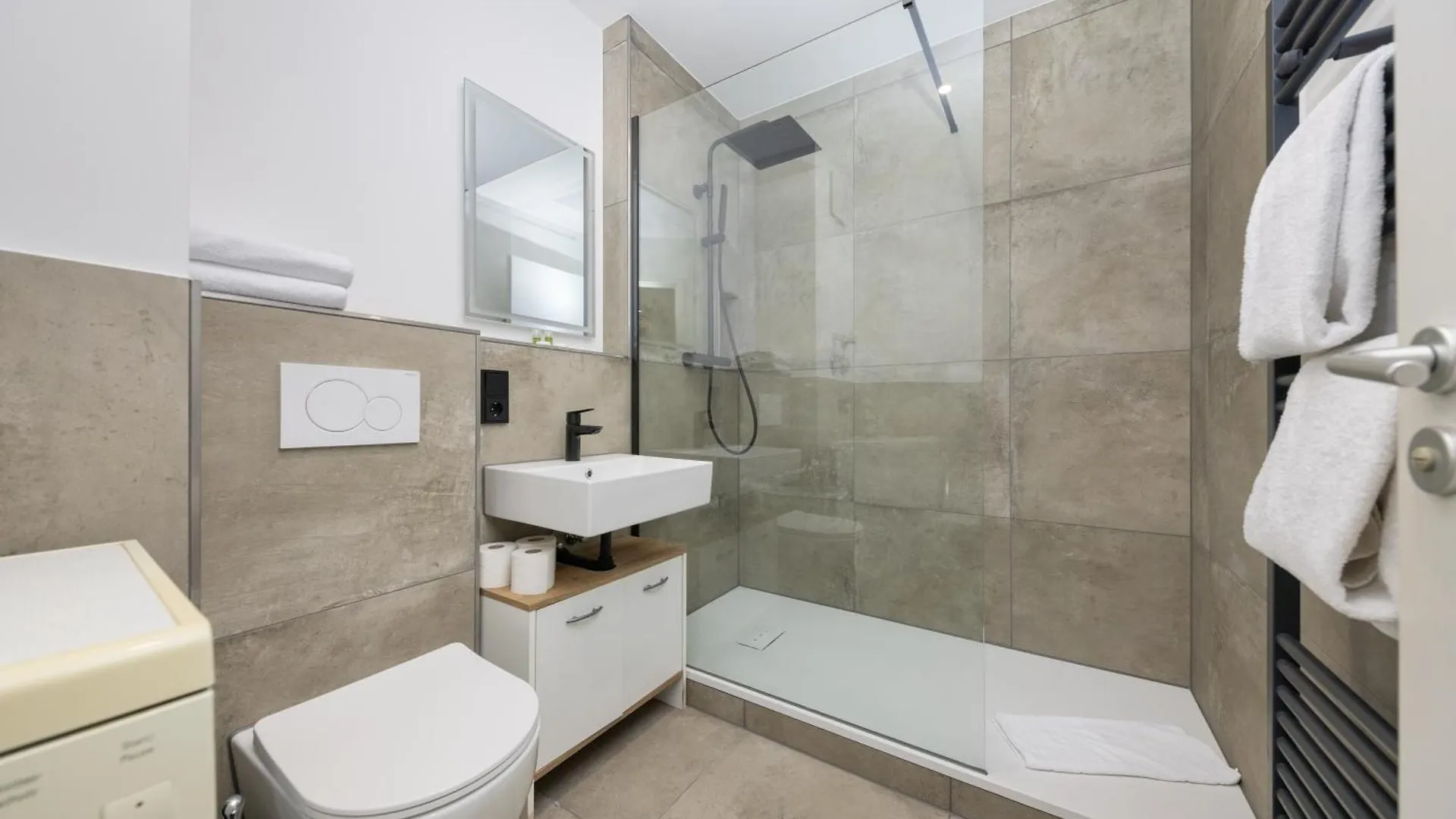 Berlin Habitat Apartment Germany