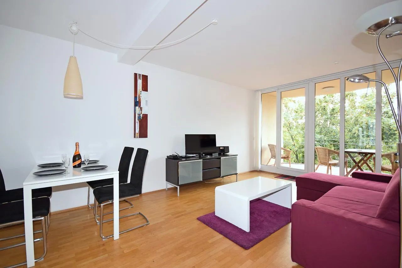 Berlin Habitat Apartment