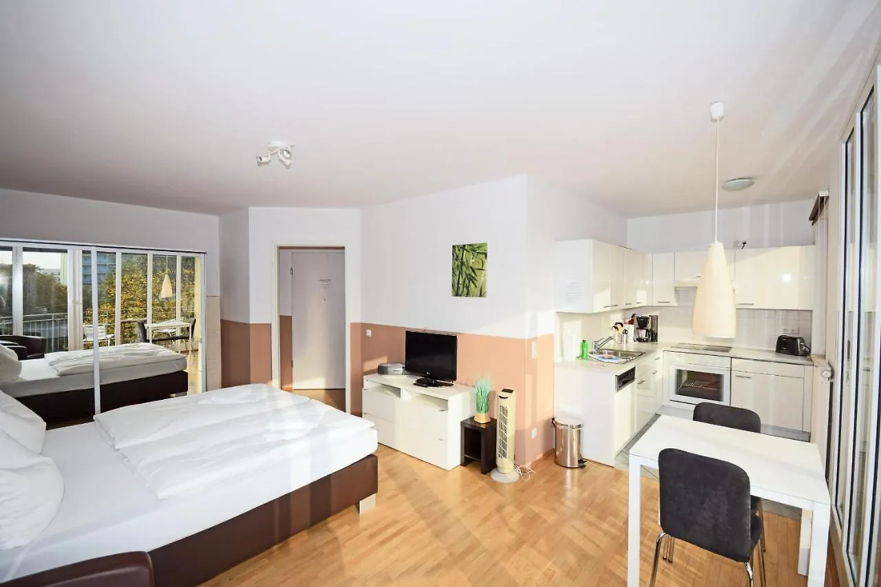 Berlin Habitat Apartment