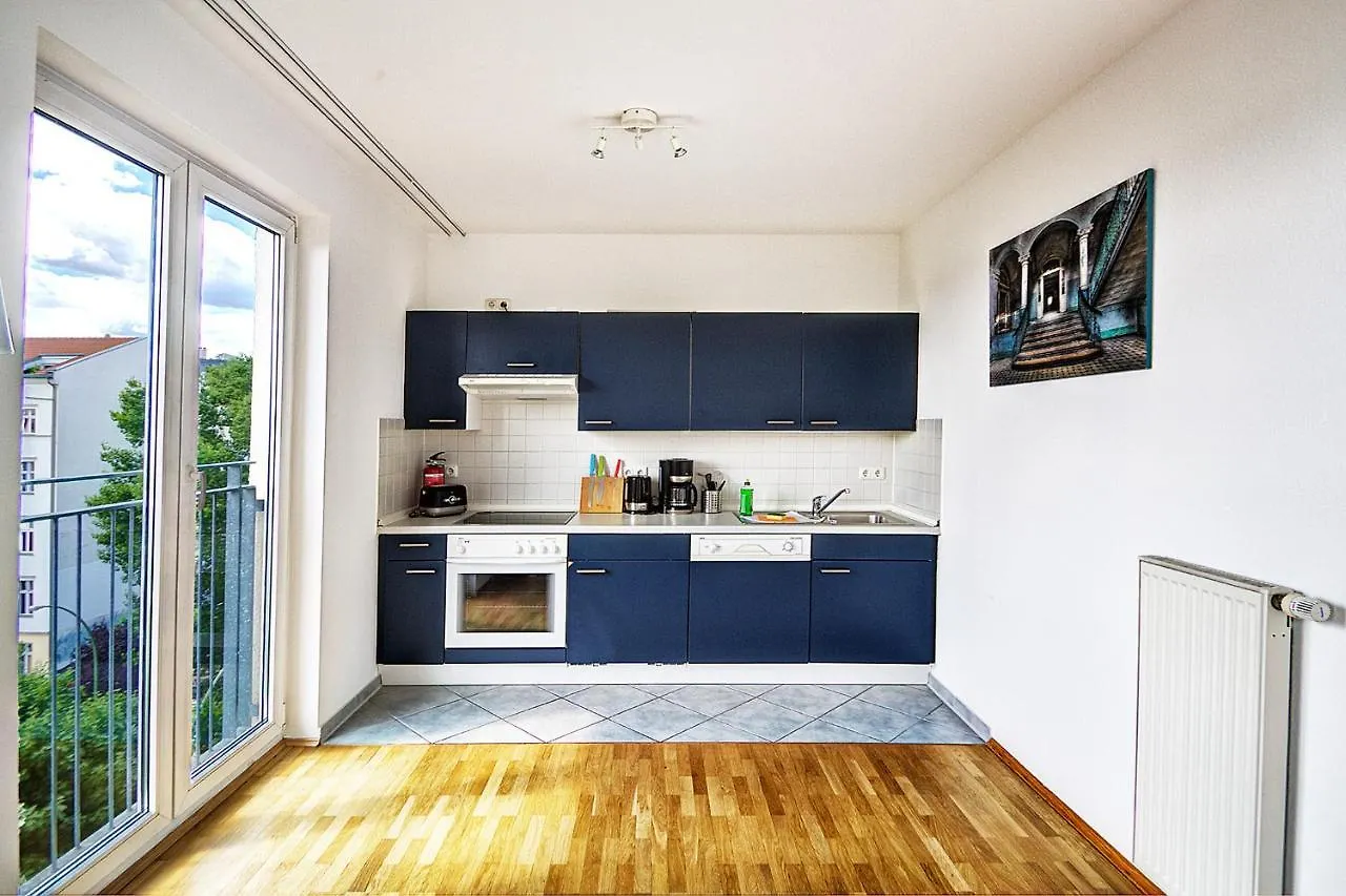 Berlin Habitat Apartment 0*,